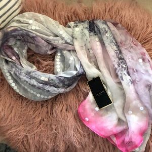 Ted Baker London scarf